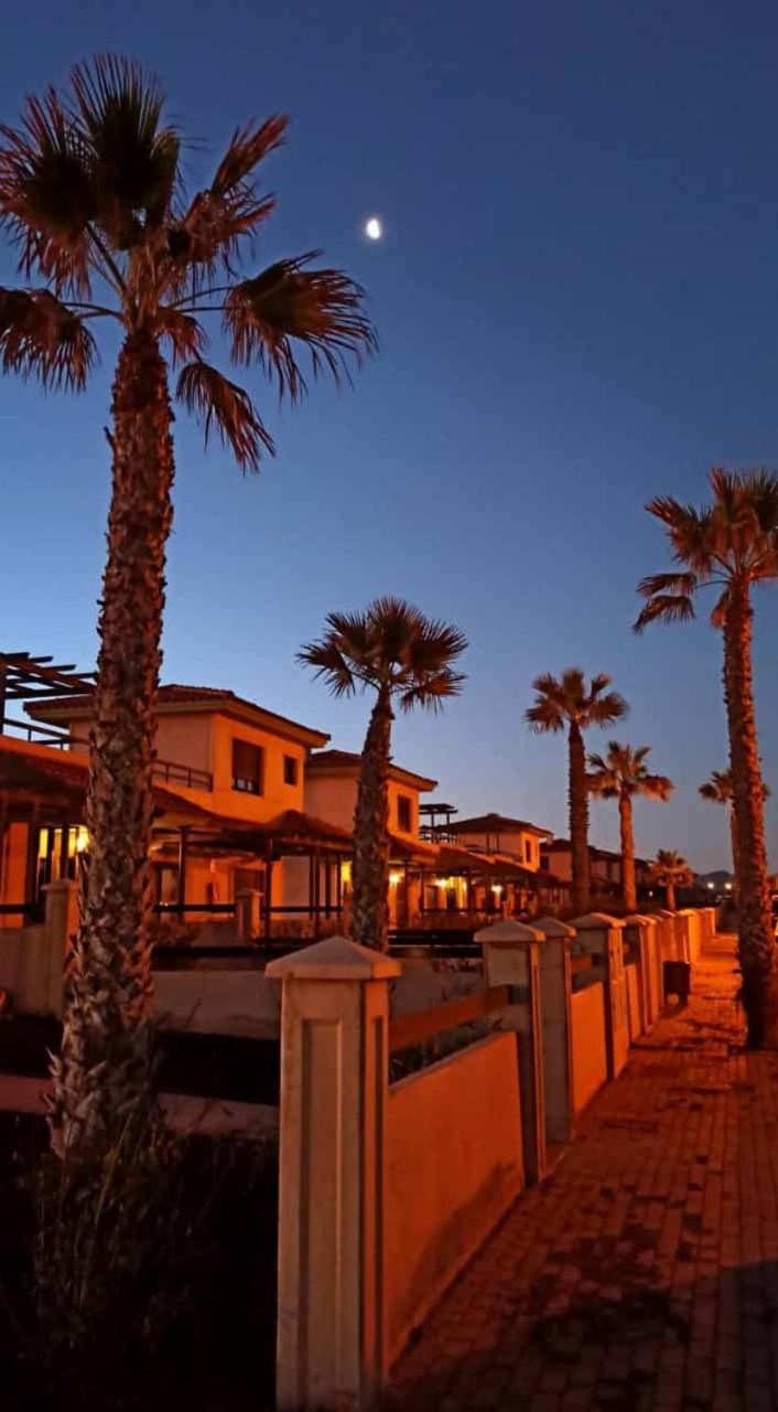 Villa Ocean View Лахарес Екстериор снимка